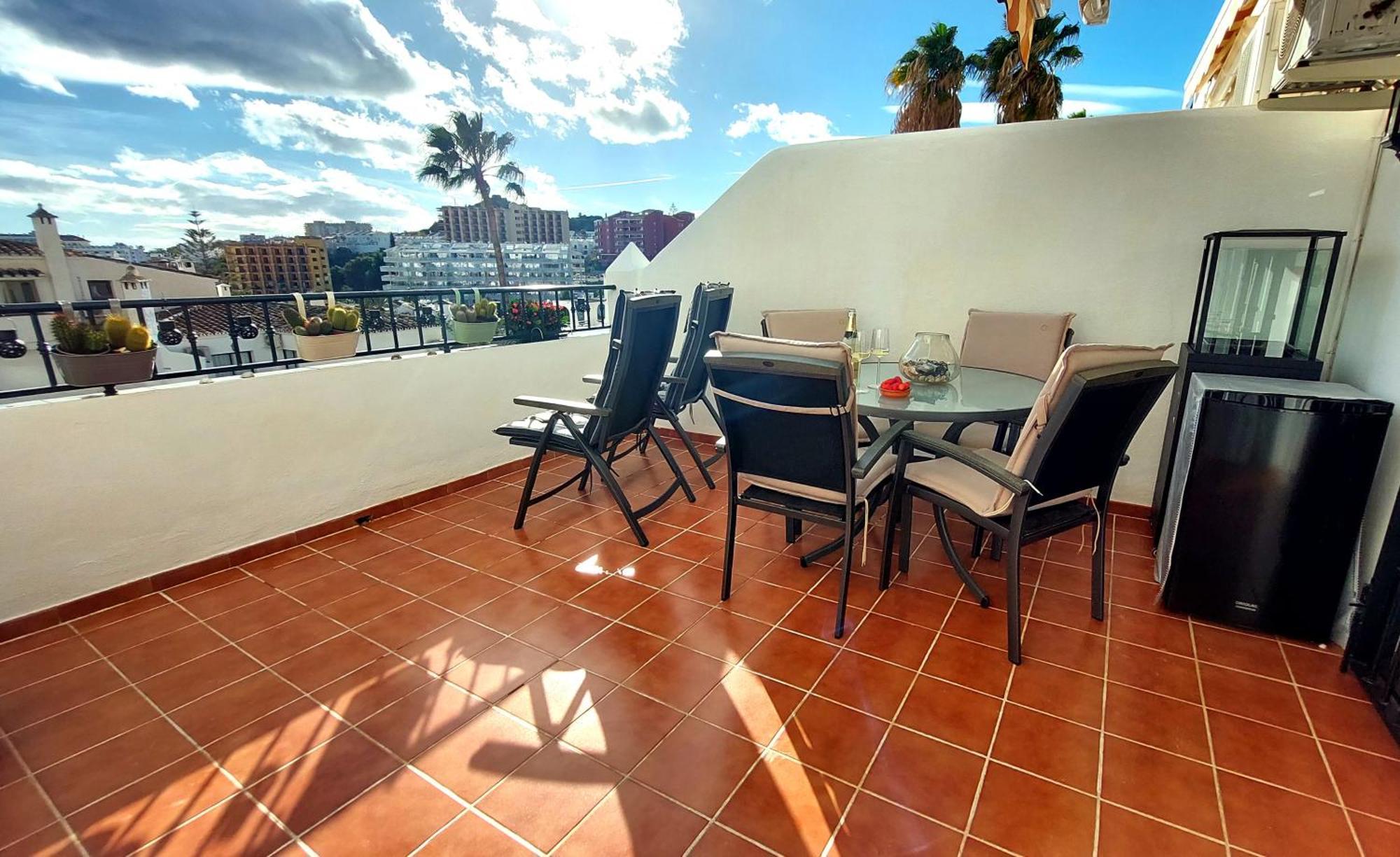 Estudio Pasodoble. Pueblo Evita Benalmádena Buitenkant foto
