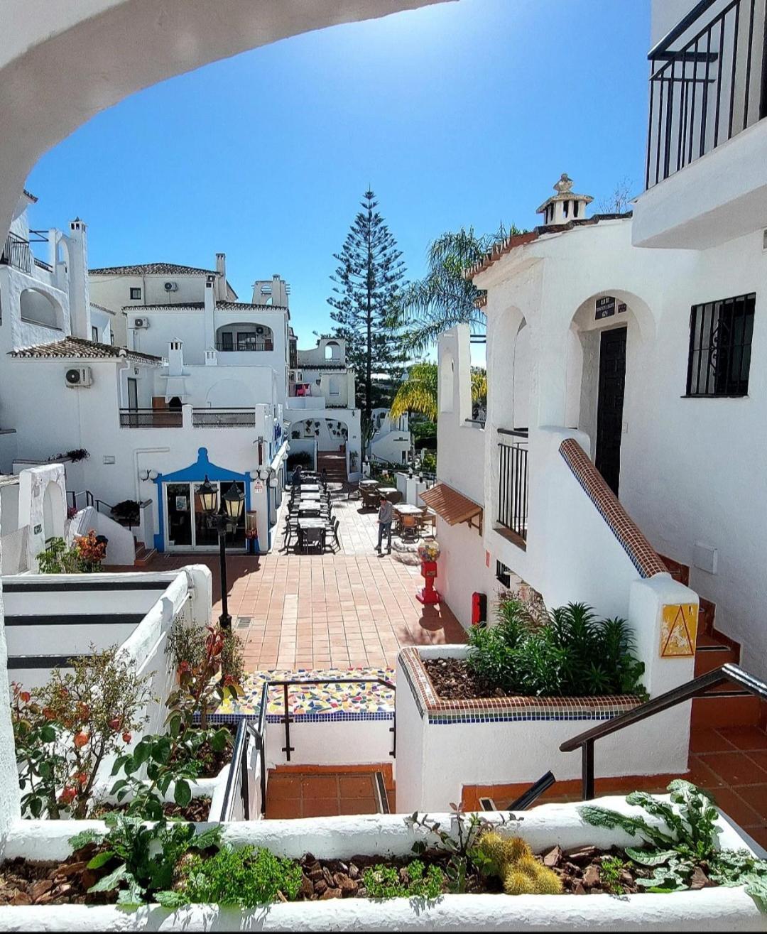 Estudio Pasodoble. Pueblo Evita Benalmádena Buitenkant foto